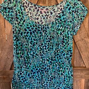 Lilly Pulitzer Blue and Green Animal Print Top